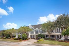 Glenncrest at Siegen community exterior