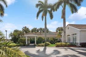 Photo of Barrington Terrace at Boynton Beach