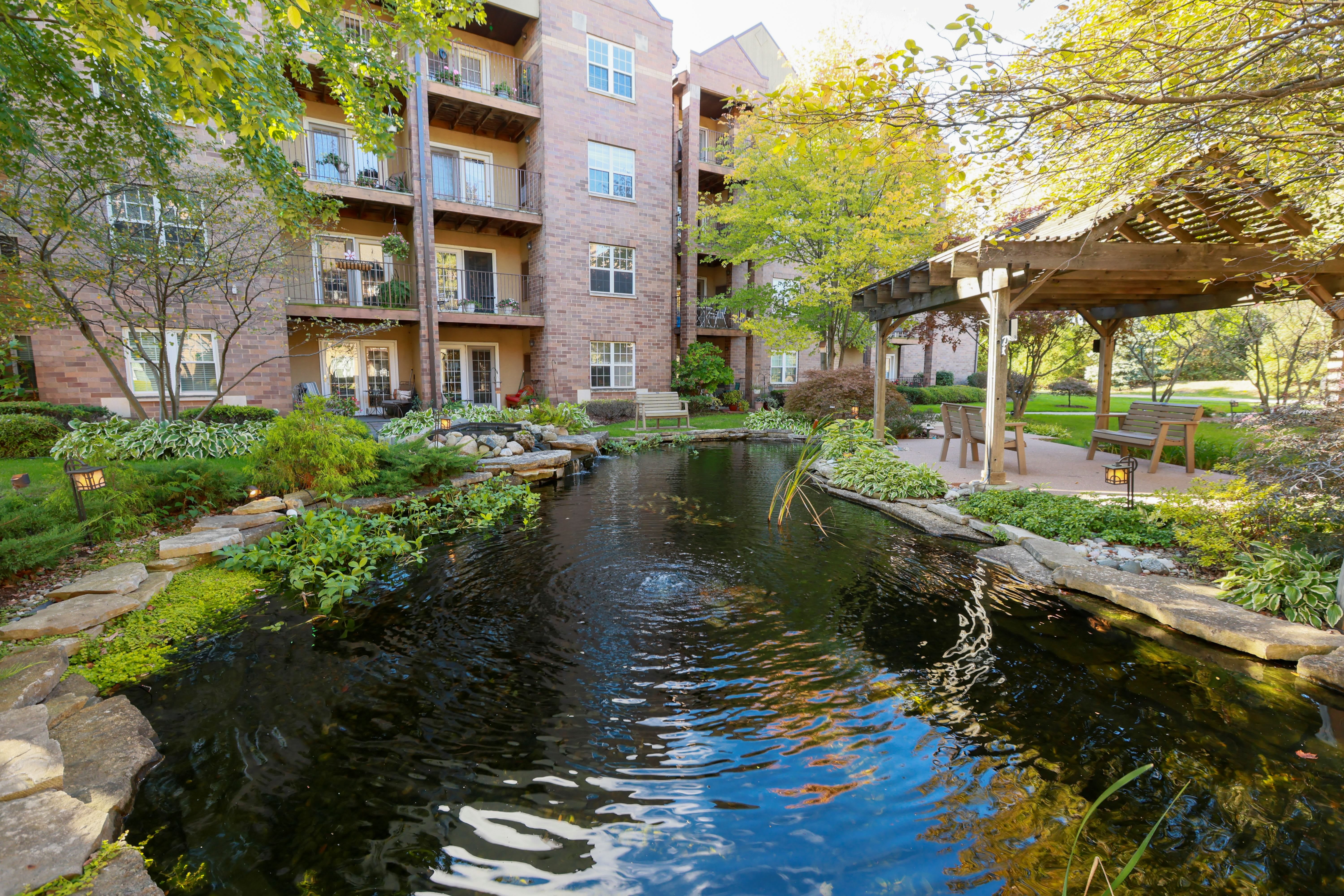 Riverside Commons