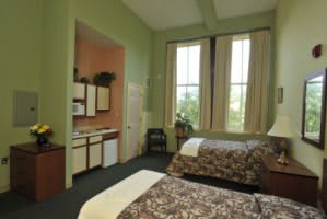 Winthrop Manor