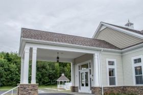 Meadow Falls of Saybrook community exterior